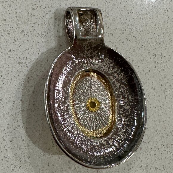 Vintage Cat's Eye Glass White Pendant - Picture 3 of 5